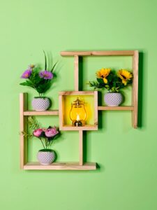 উডেন ফ্লাওয়ার সেল্ফ